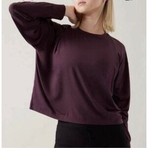 Athleta Elemental Top Purple XL Long Sleeve Flowy Pleated Athleisure
